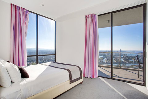 Mantra Circle On Cavill - Hotel NSW 7