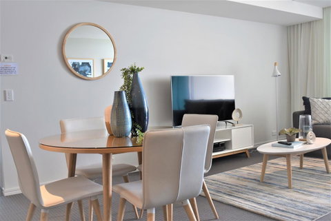 Gold Coast Private Apartments - H Residences, Surfers Paradise - Hotel NSW 8