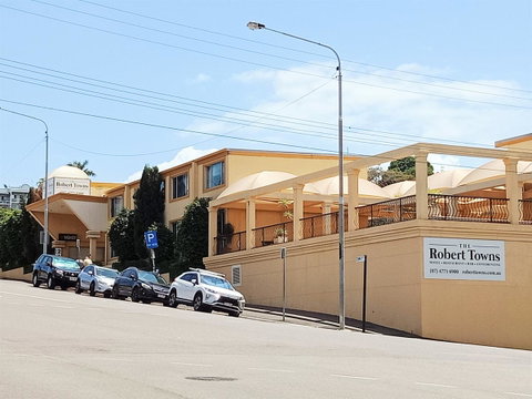 The Robert Towns - Hotel NSW 12