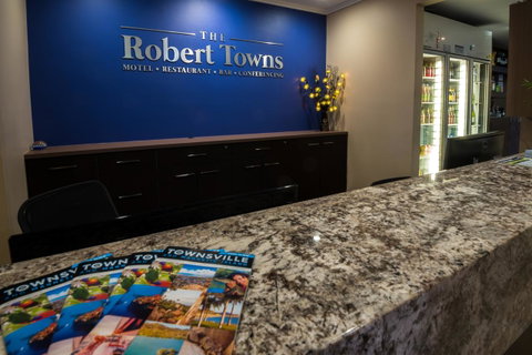 The Robert Towns - Hotel NSW 2