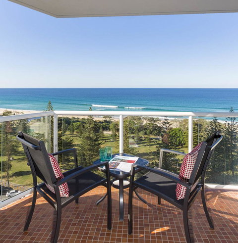 South Pacific Plaza - Official - Hotel NSW 4