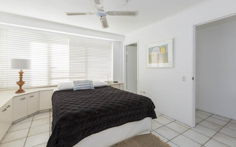 South Pacific Plaza - Official - Hotel NSW 31
