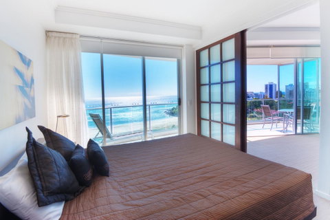 Reflection On The Sea - Hotel NSW 44