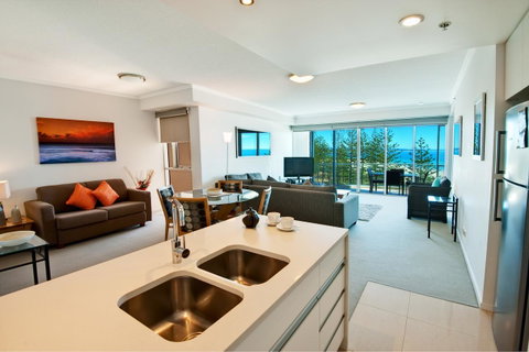 Reflection On The Sea - Hotel NSW 17