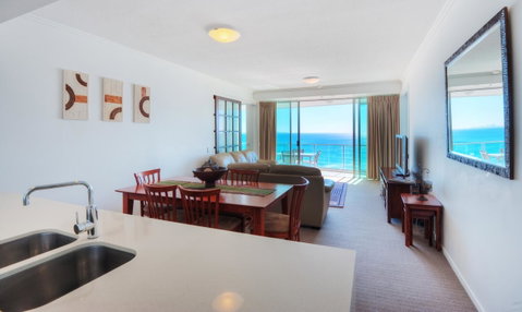 Reflection On The Sea - Hotel NSW 33