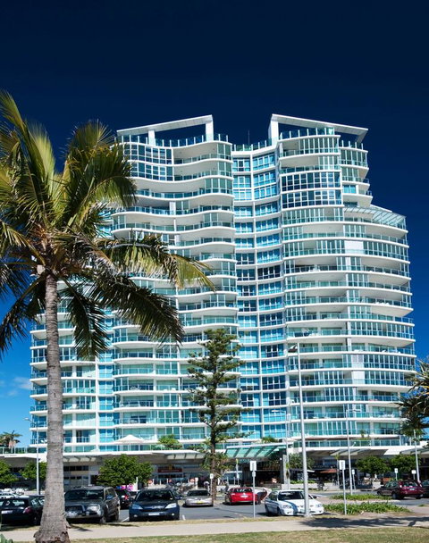 Reflection On The Sea - Hotel NSW 25