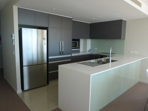 Pure Kirra - Hotel NSW 10