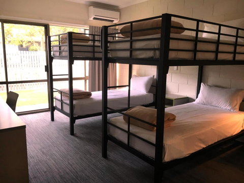Kondari Hotel - Hotel NSW 21