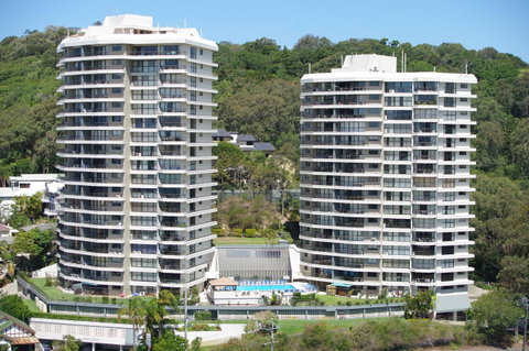 Gemini Court Holiday Apartments - Hotel NSW 4