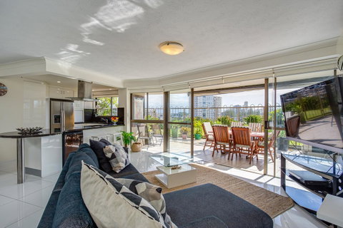 Gemini Court Holiday Apartments - Hotel NSW 1
