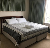 Burleigh Beach Tower - Hotel NSW