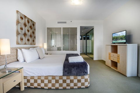 Ultra Broadbeach - Hotel NSW 37