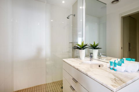 Ultra Broadbeach - Hotel NSW 29