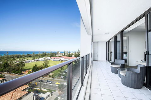 Ultra Broadbeach - Hotel NSW 41