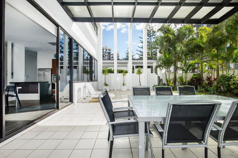 Ultra Broadbeach - Hotel NSW 26