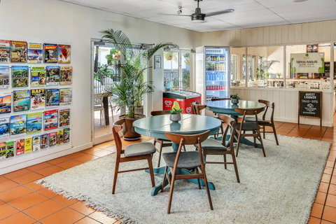 Coral Tree Inn - Hotel NSW 16