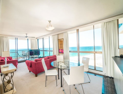 Capricorn One Beachside Holiday Apartments - Official - Hotel NSW 1