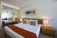 Blue on Blue Studio Room 1322