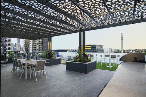Arise Harmony Apartments - Hotel NSW 2