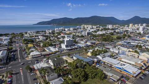 Sunshine Tower Hotel - Hotel NSW 2