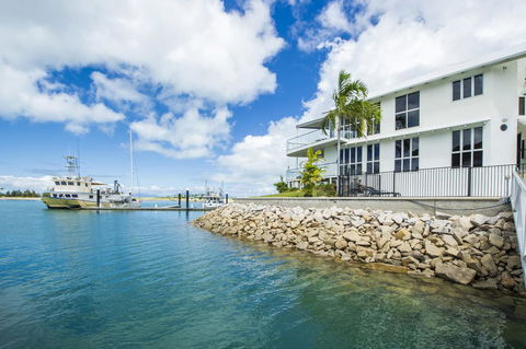 Waters Edge Townhouse 2 - Hotel NSW 1