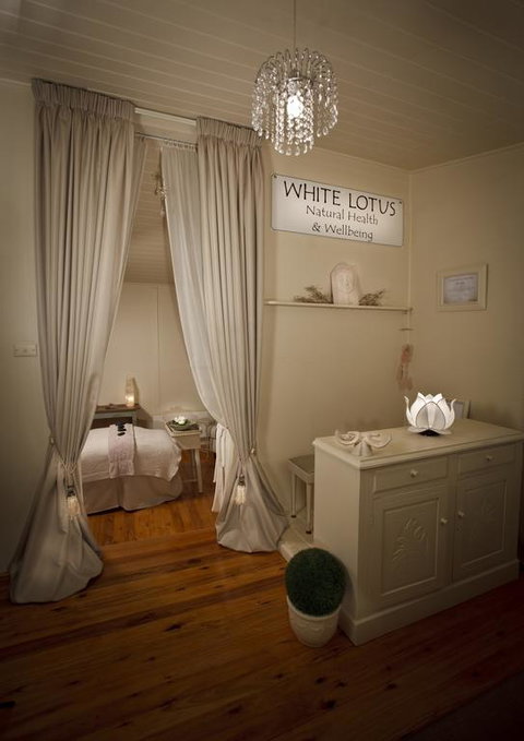 White Lotus Day Spa - Hotel NSW 3