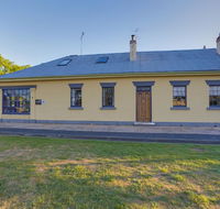 Whites Corner - Hotel NSW