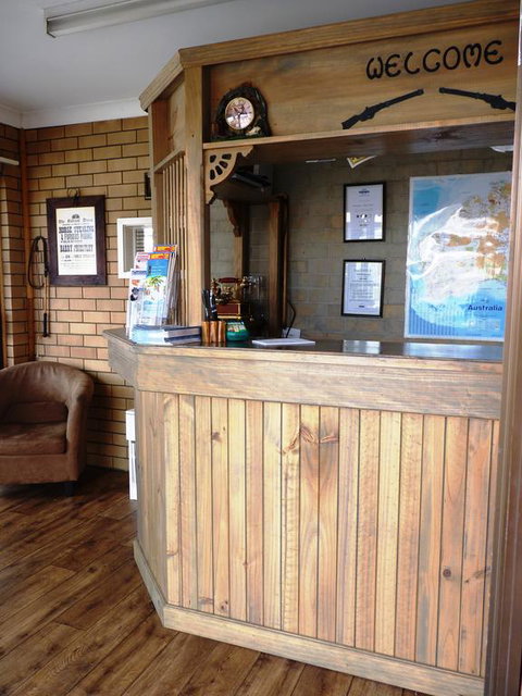 Winchester Motel - Hotel NSW 3
