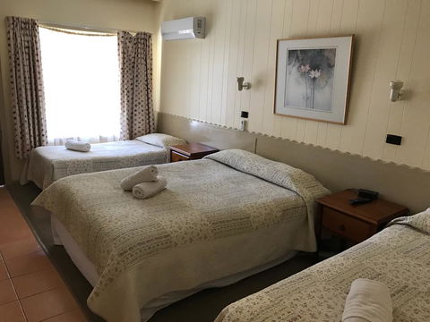 Woodmans Hill Motel - Hotel NSW 2