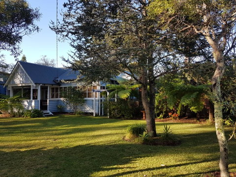 Wyreepi River Cottage - Hotel NSW 2