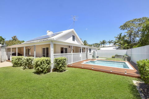 Wyuna Drive - Hotel NSW 1