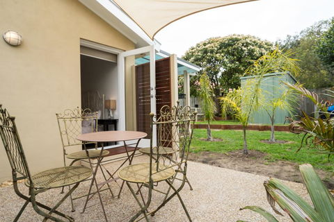 Xanadu Shores - Hotel NSW 2