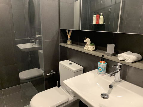 Xu's Residence@888 Collins St - Hotel NSW 2