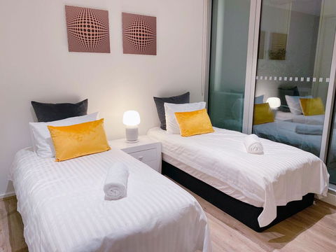 Xu's Residence@888 Collins St - Hotel NSW 3