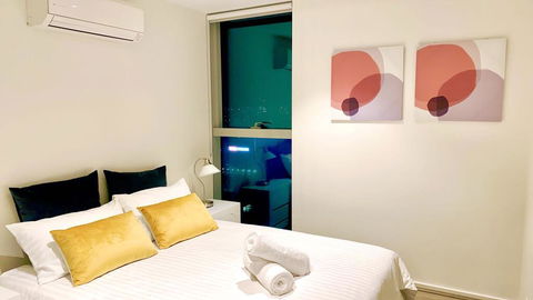 Xu's Residence@888 Collins St - Hotel NSW 1