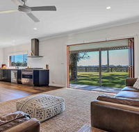 Your Luxury Escape - Paul's Farmhouse at Newrybar - Hotel NSW