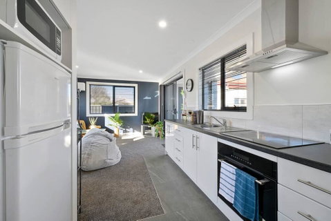 Zoo Villas: Villa Giraffe - Central Wynyard - Hotel NSW 1