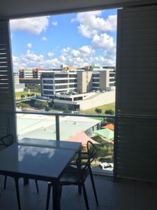 Direct Hotels - North Shore Kawana - Hotel NSW 3