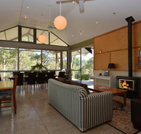 Elfin Hill Vineyard Accommodation - Hotel NSW