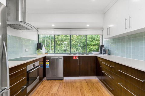 A Perfect Stay - 3 James Cook Apartments - Hotel NSW 3