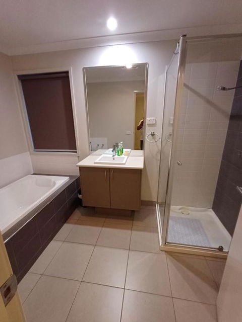 A Beautiful And Spacious Home - Hotel NSW 4