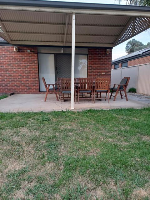 A Beautiful And Spacious Home. - Hotel NSW 2