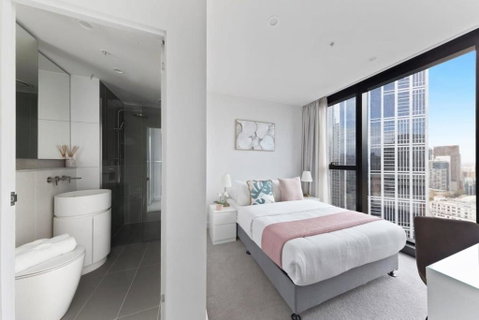 A Chic 2BR Apt Near Melbourne CBD W FREE Parking - Hotel NSW 3
