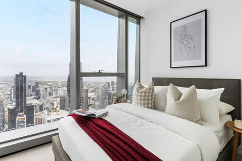 A Chic 2BR Apt With Panoramic Views FREE Parking - Hotel NSW 2