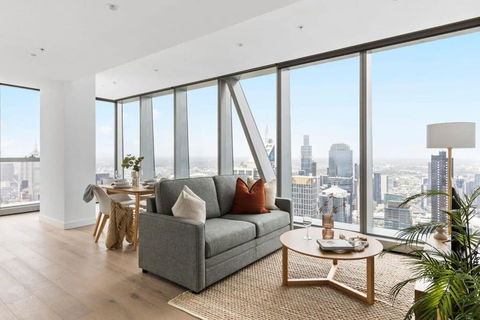 A Chic 2BR Apt With Panoramic Views FREE Parking - Hotel NSW 1