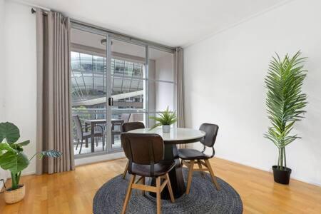 A Comfy Studio For 5 Next To Darling Harbour - Hotel NSW 4