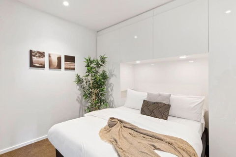 A Cozy 2BR Apt With Yarra Views FREE Parking - Hotel NSW 3
