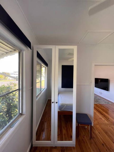 A Delightful Two-bedroom Cottage On Toowoon Bay. - Hotel NSW 4