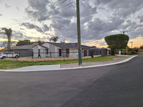 A Haven In Gosnells - Hotel NSW 2