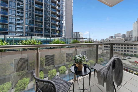 A Large 2BR Apt Near Crown Sleeps 8 FREE Parking - Hotel NSW 0